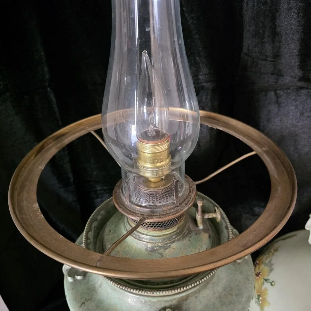 Antique Bradley & Hubbard GWTW Verdigris Parlor Lamp Electric Converted Floral